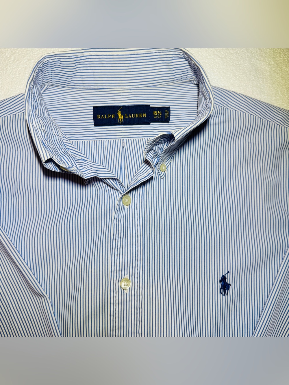 Ralph Lauren White and Blue Pinstripe Button-Down Dress Shirt 15 1/2 32-33
